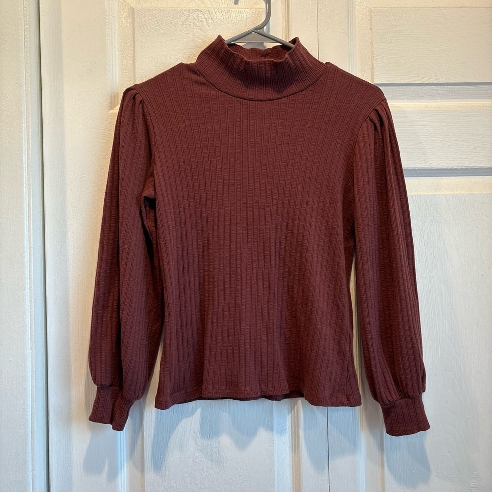 Maroon Bohme Long Sleeve Ribbed Turtleneck - Size small